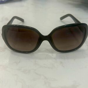 COPY - Fendi FS5227 black sunglasses